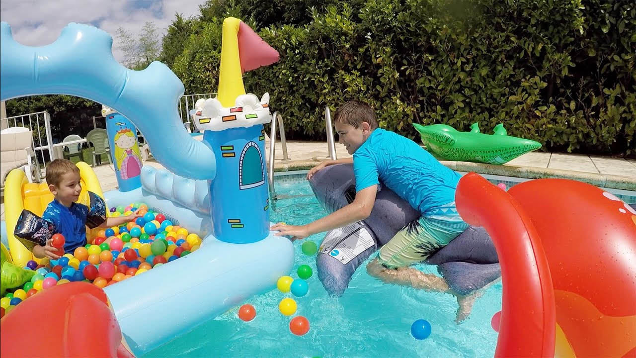 Château gonflable : quel intérêt d&rsquo;en avoir ?