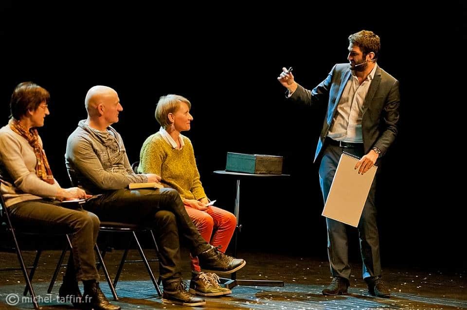 Quelle est la différence entre un illusionniste et un mentaliste ?